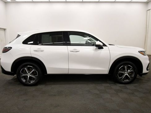 Certified 2023 Honda HR-V EX-L image 9