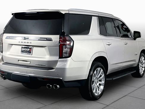 Used 2021 Chevrolet Tahoe Premier w/ Premium Package RWD image 13