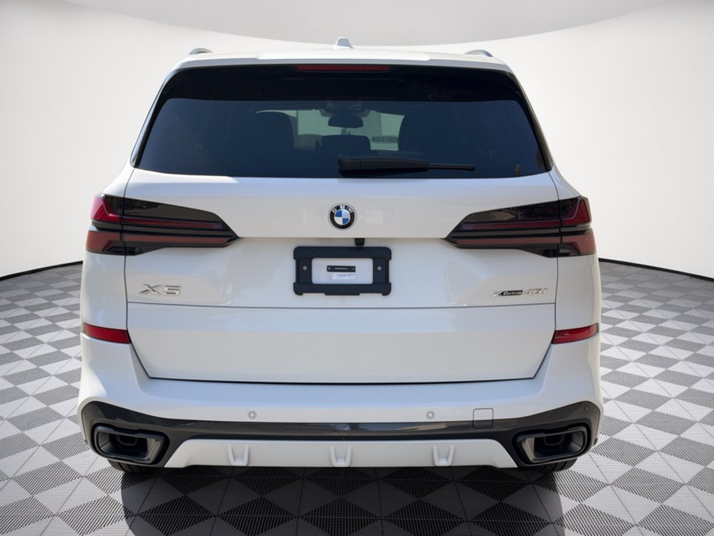 Used 2026 BMW X5 xDrive40i AWD/4WD image 11