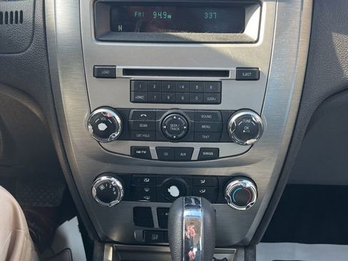 Used 2011 Ford Fusion SE w/ 202A Rapid Spec Order Code image 19