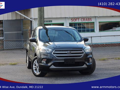 Used 2019 Ford Escape SE AWD/4WD image 1