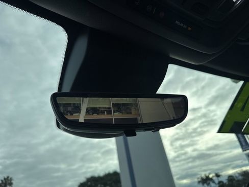 Used 2024 GMC Sierra 2500 Denali w/ Denali Reserve Package image 20