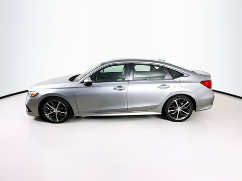 Used 2024 Honda Civic Touring image 7