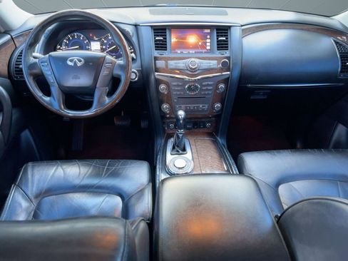 Used 2014 INFINITI QX80 2WD w/ Deluxe Touring Package image 16