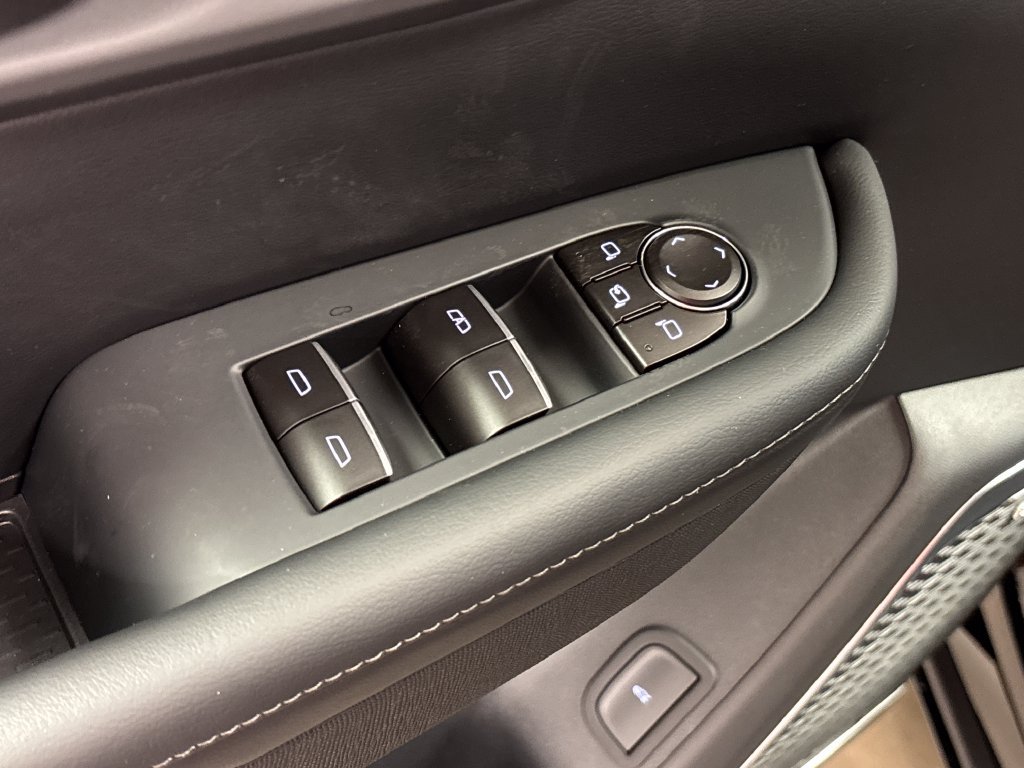 New 2026 Buick Enclave Sport Touring w/ Power Package FWD image 23