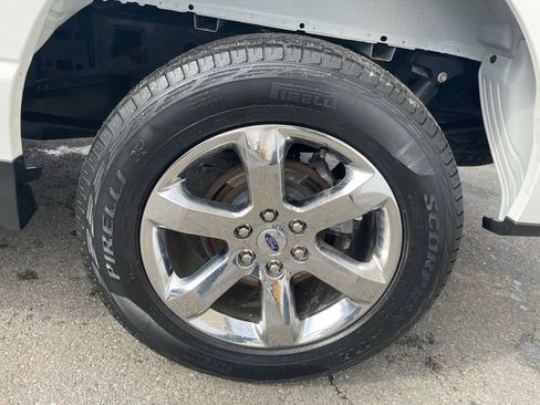 Used 2023 Ford F150 Lariat w/ Equipment Group 502A High image 17