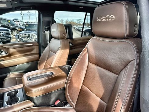 Used 2021 Chevrolet Tahoe High Country image 11