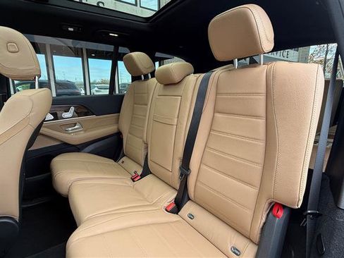 Used 2024 Mercedes-Benz GLS 450 4MATIC w/ AMG Line Exterior image 14