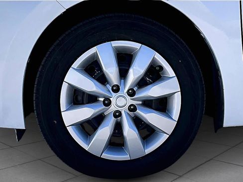 Used 2014 Toyota Corolla L image 10