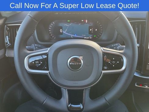 Used 2026 Volvo XC90 B6 Plus w/ Protection Package Premier image 18