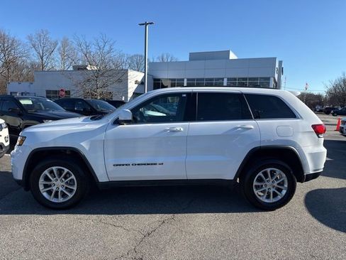 Used 2022 Jeep Grand Cherokee Laredo X image 20