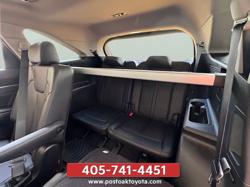 Used 2023 Kia Sorento SX AWD/4WD image 17