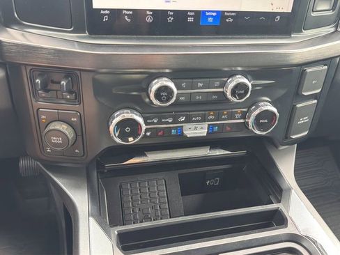 Used 2023 Ford F250 Lariat w/ Chrome Package AWD/4WD image 28