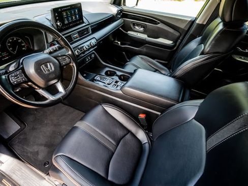 Certified 2024 Honda Pilot EX-L image 7
