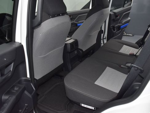 Used 2025 Toyota 4Runner TRD Off-Road image 13