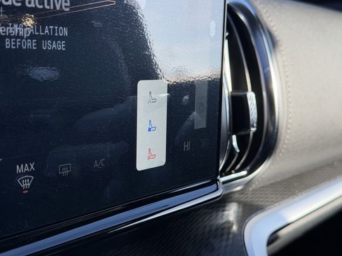 New 2025 Ford Expedition Max Platinum w/ Stealth Performance Package image 4