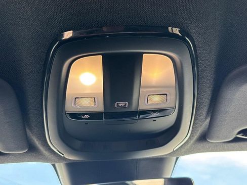 Certified 2023 Volvo C40 P8 Recharge Ultimate AWD/4WD image 14