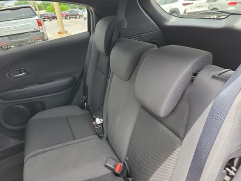 Certified 2022 Honda HR-V Sport image 19