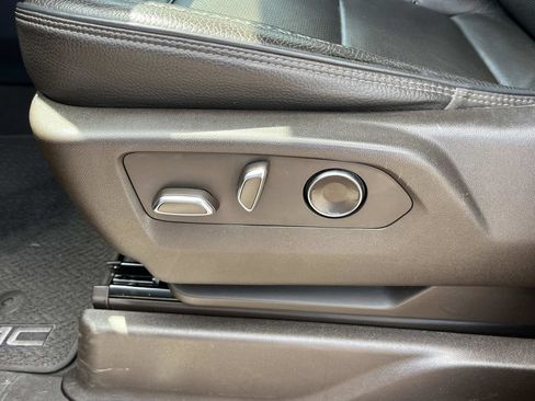 Used 2021 GMC Yukon XL Denali RWD image 35