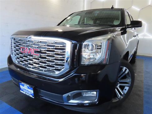 Used 2018 GMC Yukon XL Denali w/ Denali Ultimate Package RWD image 1