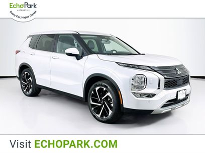 Used 2024 Mitsubishi Outlander SE