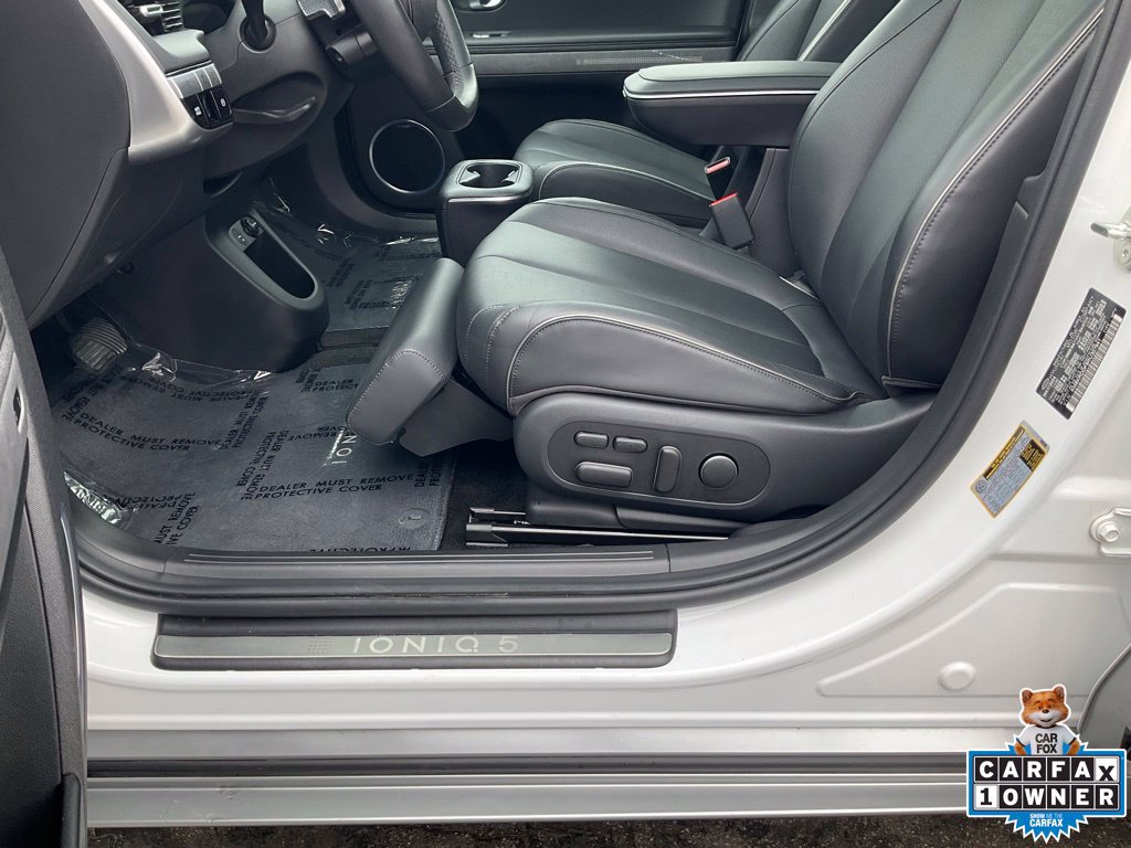 Used 2024 Hyundai Ioniq 5 Limited AWD/4WD image 18