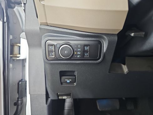 Used 2023 Ford Bronco Wildtrak AWD/4WD image 31