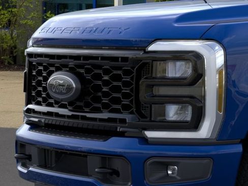 New 2026 Ford F350 Lariat w/ Black Appearance Package AWD/4WD image 18
