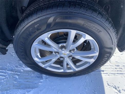 Used 2017 Chevrolet Equinox LT w/ Convenience Package image 31