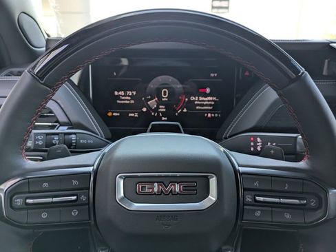 New 2026 GMC Yukon XL AT4 Ultimate w/ LPO, Illumination Package AWD/4WD image 31