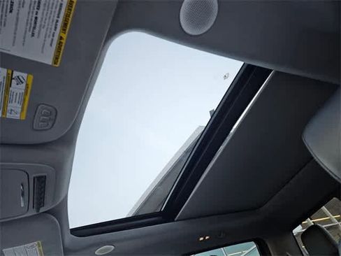 Used 2024 Ford F450 Limited w/ FX4 Off-Road Package image 20