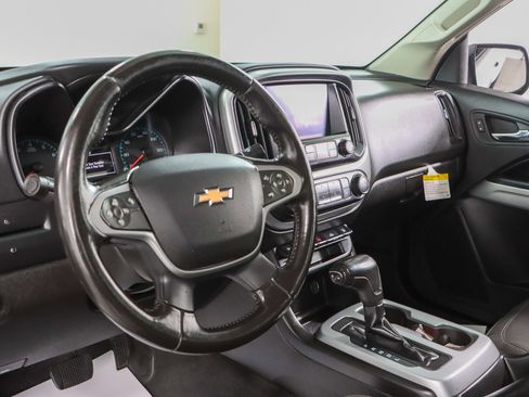 Used 2021 Chevrolet Colorado LT w/ Safety Package image 22