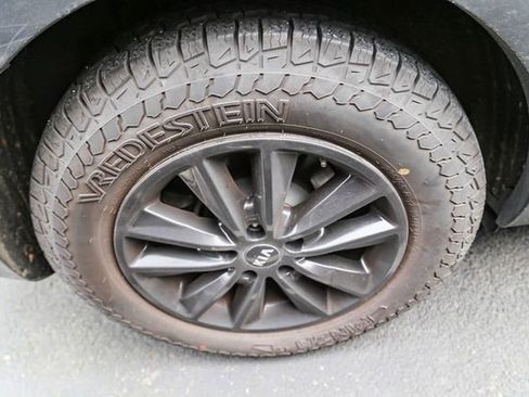 Used 2019 Kia Sorento LX image 10