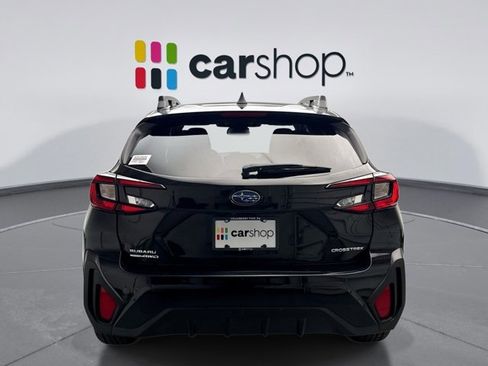 Used 2025 Subaru Crosstrek 2.0i Premium AWD/4WD image 4