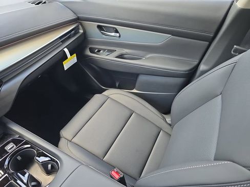 New 2026 Nissan Murano SL image 16