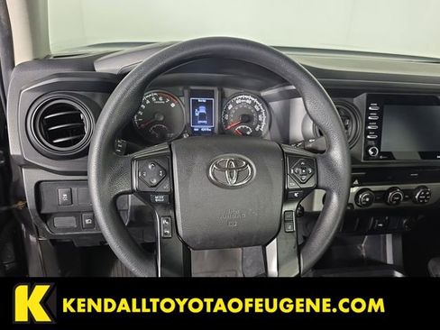 Used 2022 Toyota Tacoma SR image 11