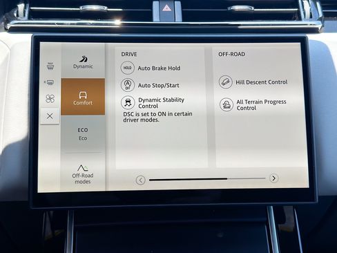 New 2026 Land Rover Range Rover Velar Belgravia AWD/4WD image 29