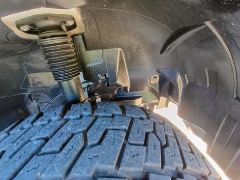 Used 2025 Mercedes-Benz Sprinter 2500 image 96