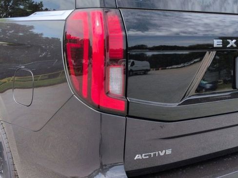 New 2025 Ford Expedition Active image 12