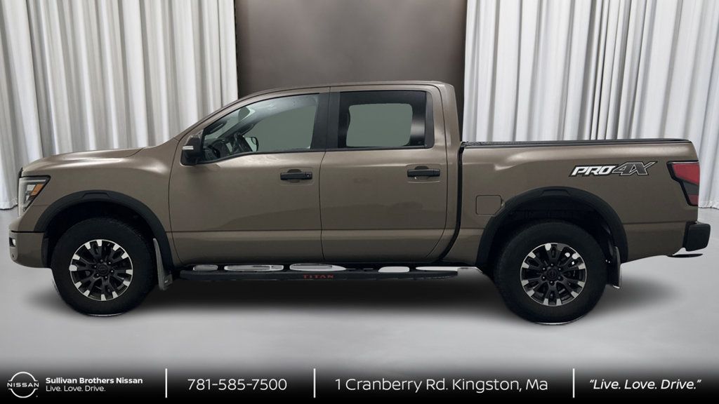 Used 2023 Nissan Titan PRO-4X w/ Pro-4x Convenience Package AWD/4WD image 8