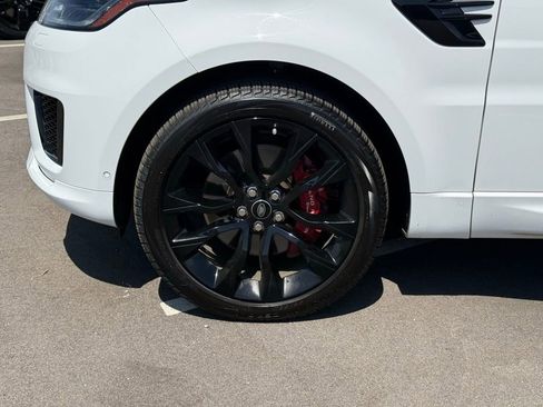 Used 2022 Land Rover Range Rover Sport HST image 13