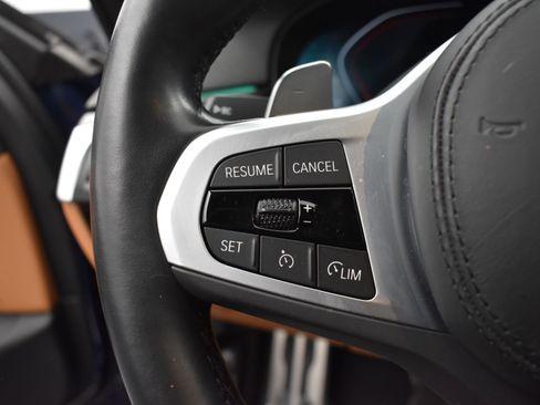 Used 2022 BMW 530i xDrive w/ M Sport Package image 10