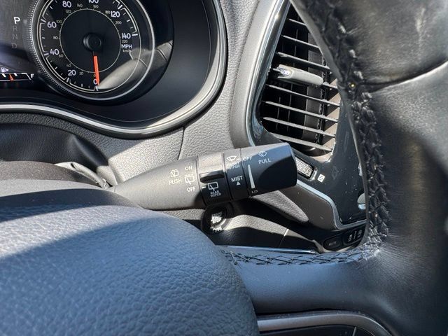 Used 2019 Jeep Cherokee Limited AWD/4WD image 30
