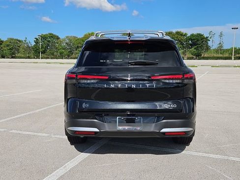 New 2026 INFINITI QX60 Luxe w/ Cargo Package image 5