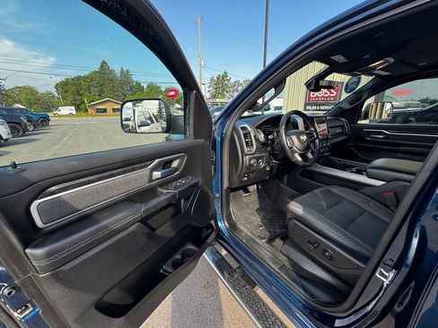 Used 2020 RAM 1500 Big Horn AWD/4WD image 10