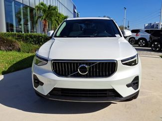 Used 2023 Volvo XC40 B4 Ultimate video 2