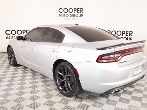 Used 2019 Dodge Charger SXT image 22