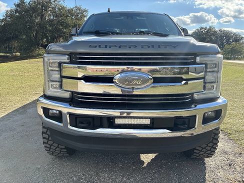 Used 2019 Ford F350 Lariat w/ Lariat Ultimate Package image 10