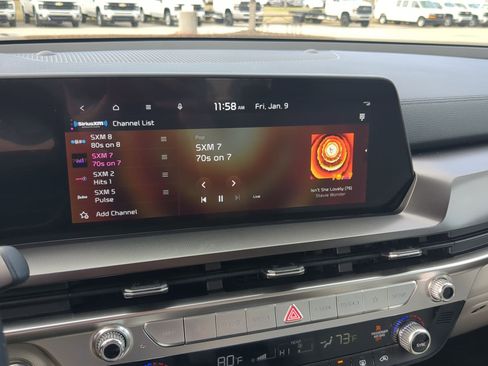 Certified 2025 Kia Telluride S image 14