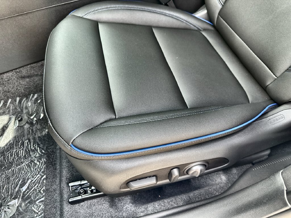 New 2026 Buick Envista Sport Touring w/ Convenience I Package FWD image 25
